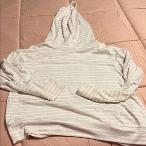 5/$25 A New Day hoodie size L